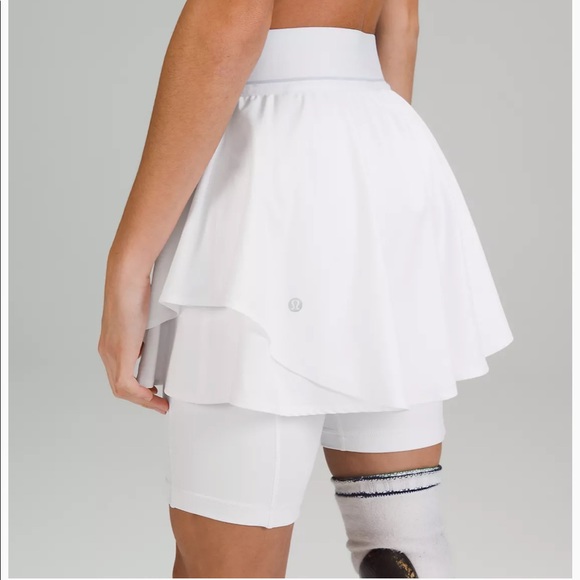 lululemon athletica Dresses & Skirts - NEW Lululemon Court Rival White High-Rise Skirt with Pockets 6